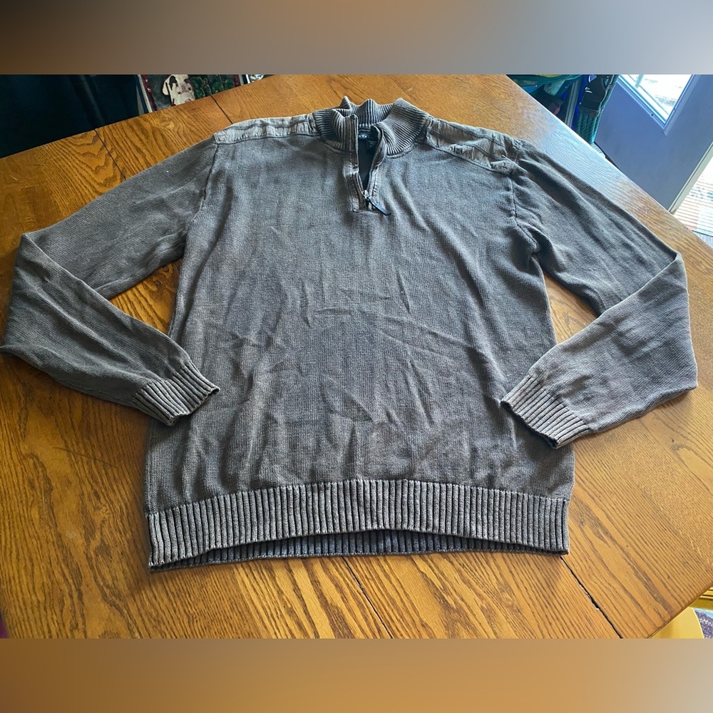 VTG Structure men’s 1/4 zip sweater